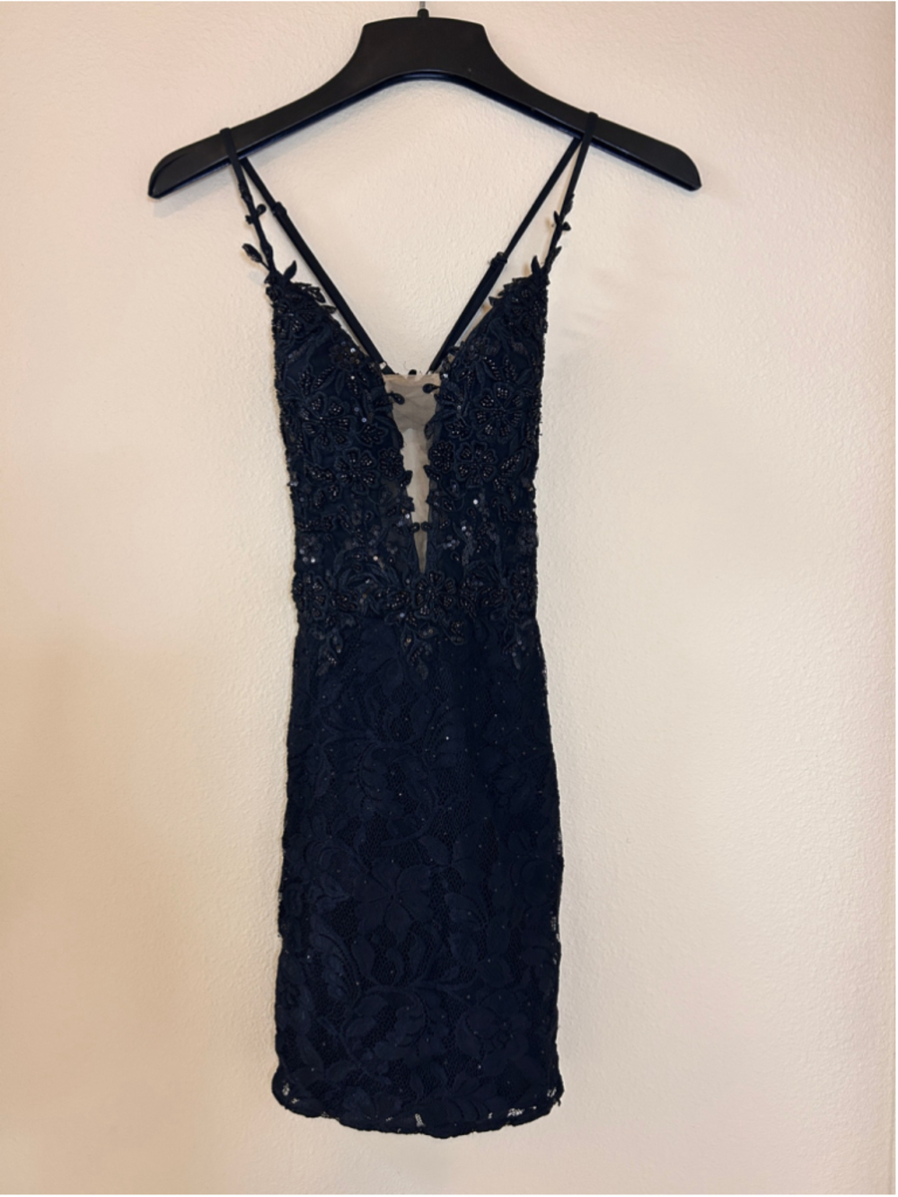 NOX ANABEL Women's Size 00 Black Beaded Open Back Mini Cocktail Party Dress